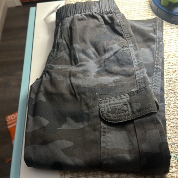New The Children’s Place Cargo Pants - Picture 2 of 7